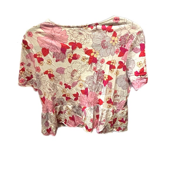 SANCTUARY Cropped Floral Tee Loose Fit With Frill Bottom - Picture 2 of 3